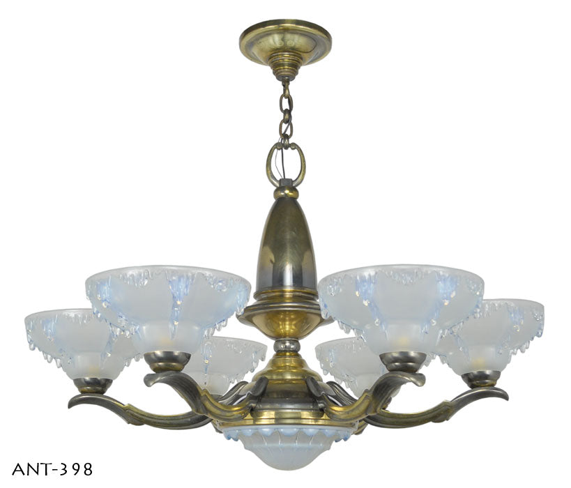 Outstanding Ezan style French Art Deco Chandelier