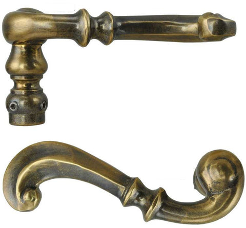 Victorian Brass French Handle Set With Spindle (L-12)