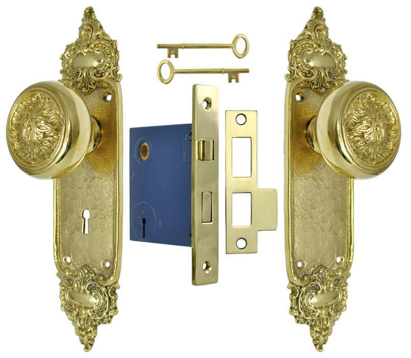 Louis Style Door Plate Set with Fancy Scroll Design Doorknobs and Locking Keyed Mortise