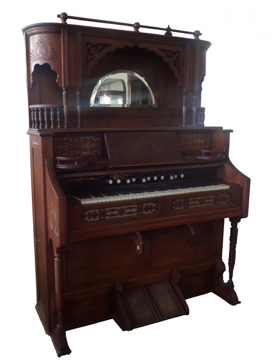 Antique American Victorian Organ
