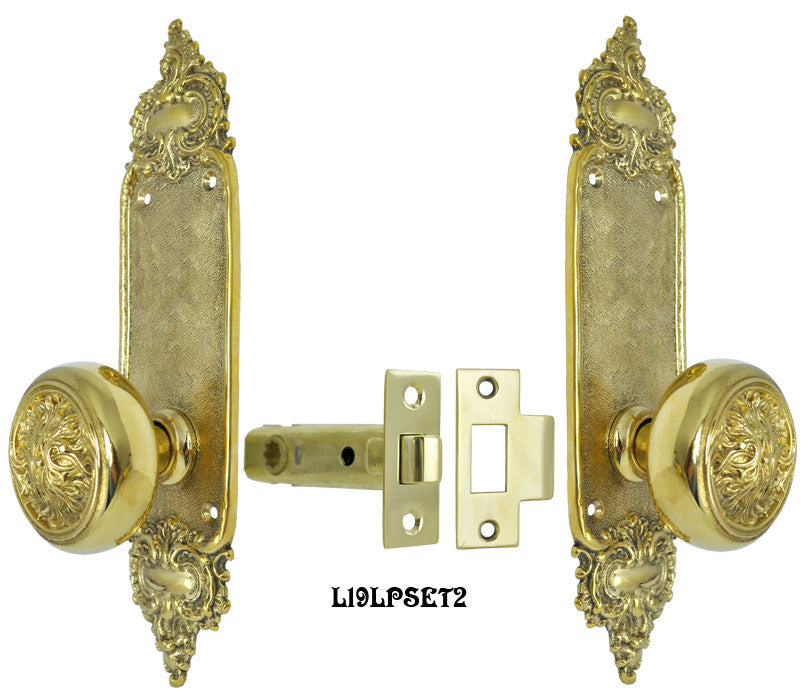 Louis Style Door Plate Low Knob Passage Set