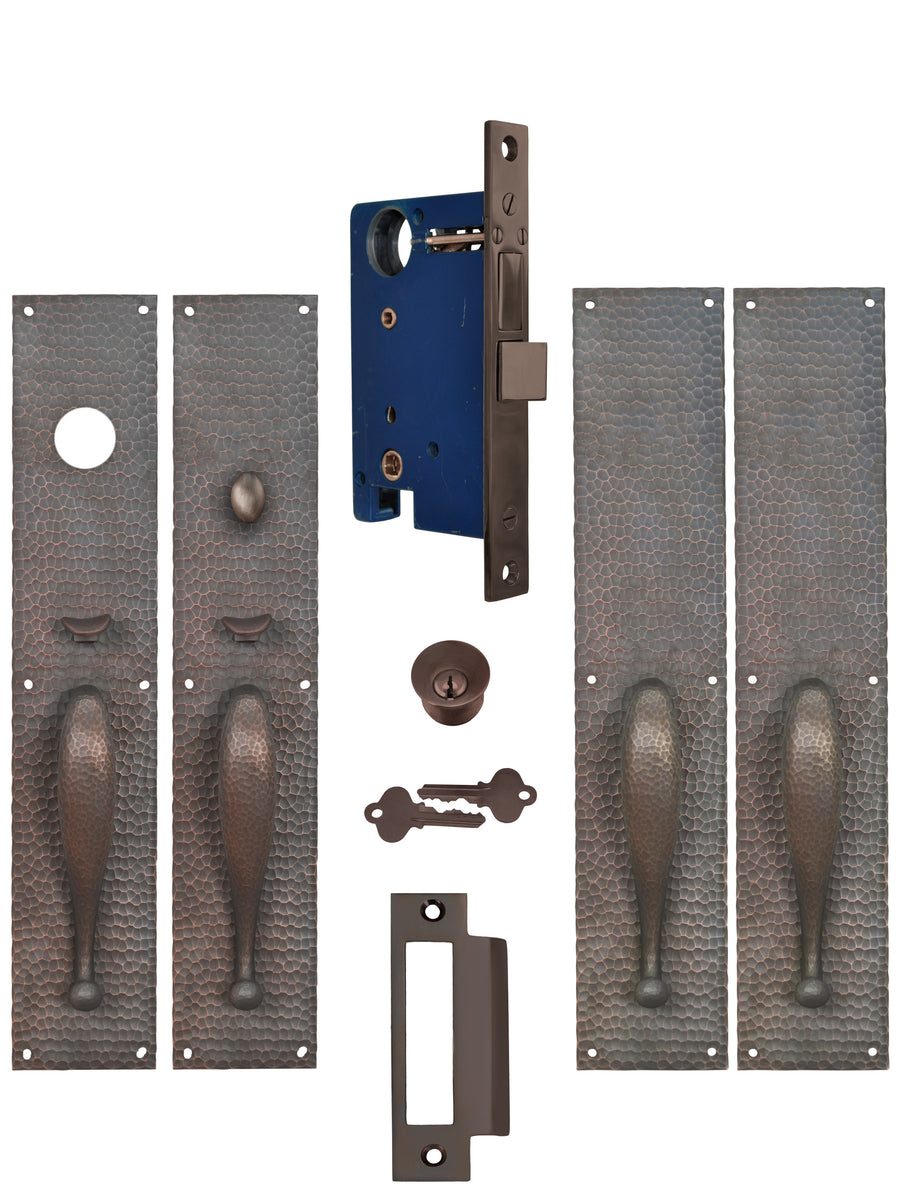 Arts & Crafts Entry Thumblatch Hammered Double Door Plate Set